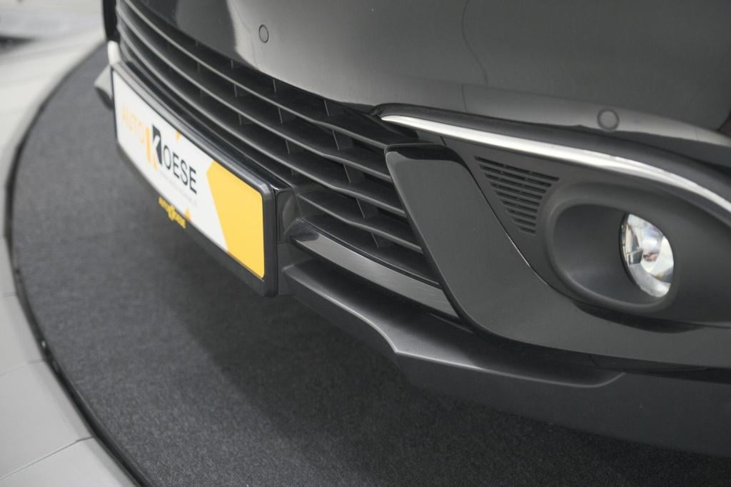 Renault Scenic tce 140 edc limited | camera | stoelverwarming | navigatie |