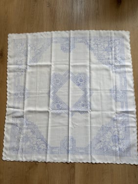 TAFELKLEED OM TE BORDUREN, VOORBEDRUKT