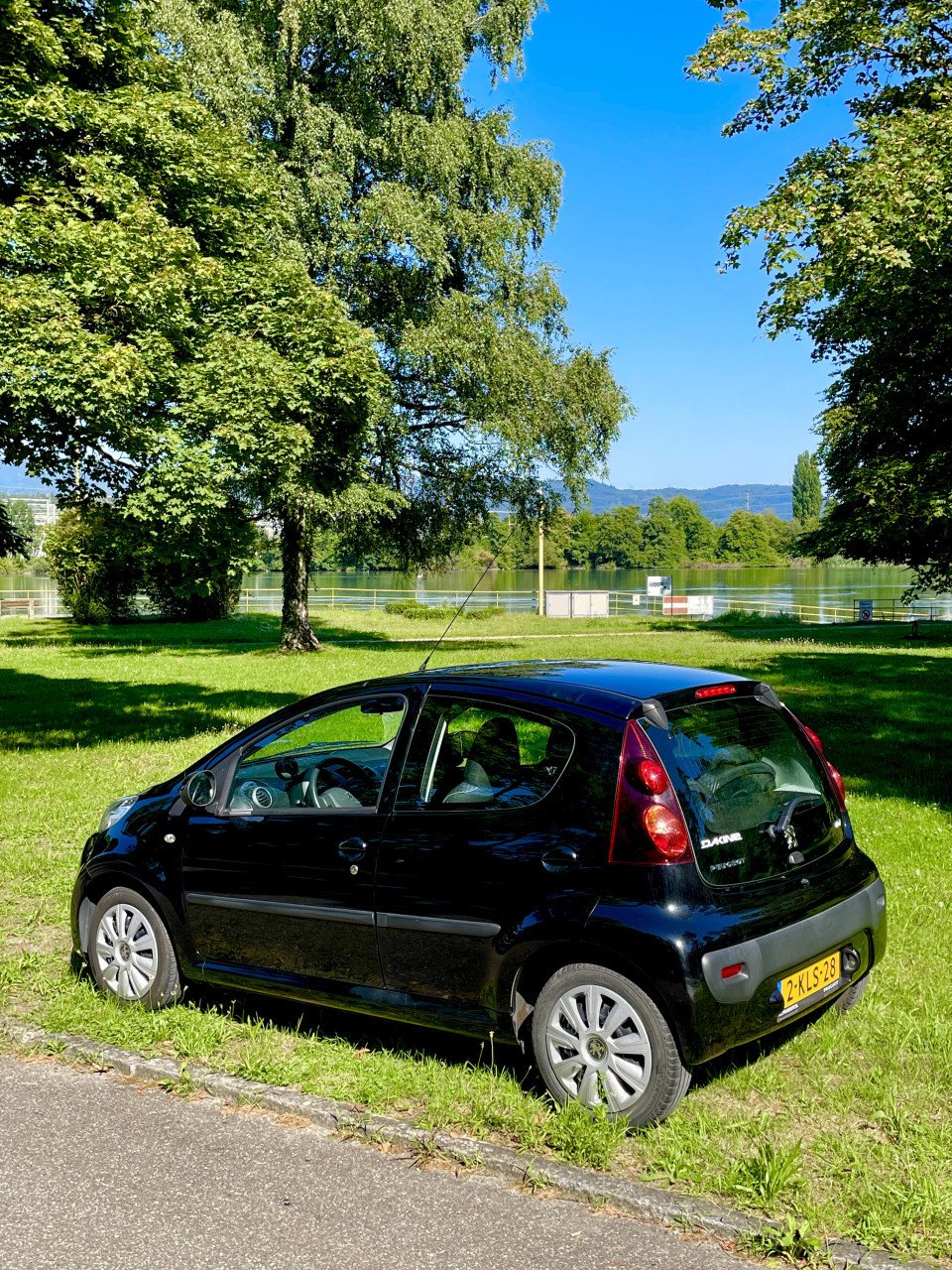 Weinig kilometers! Peugeot 107