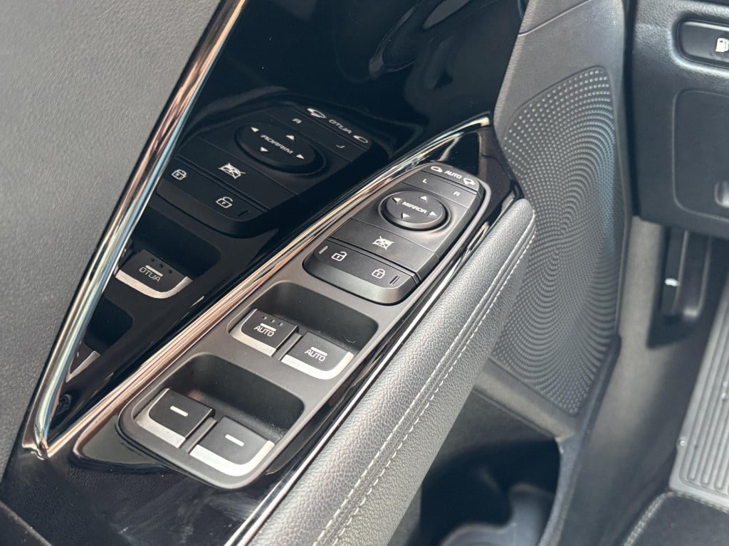 Kia Niro 1.6 gdi hybrid dynamicline | trekhaak | navigatie | camera | apple