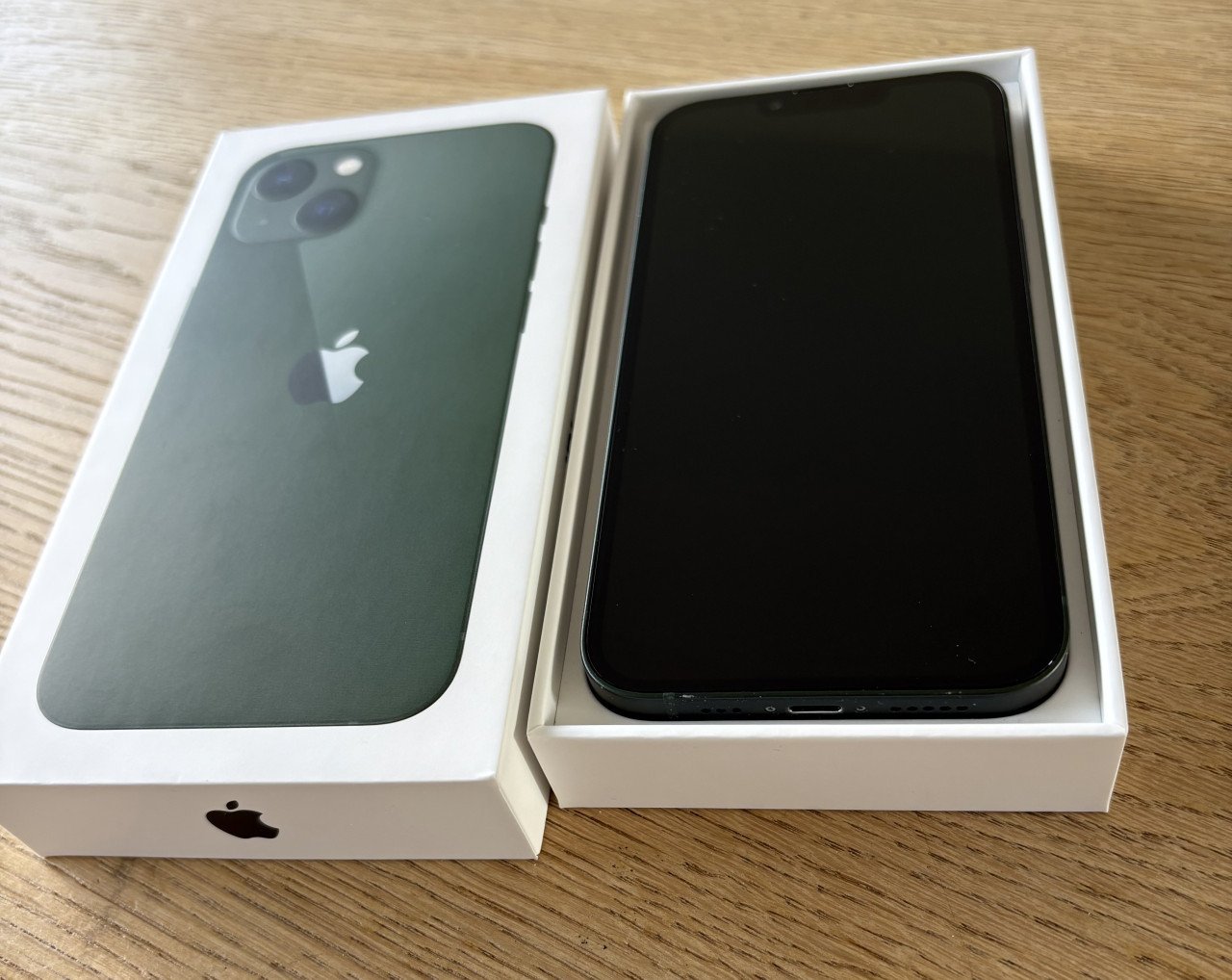 Krasvrije IPhone 13 256GB 87%capaciteit