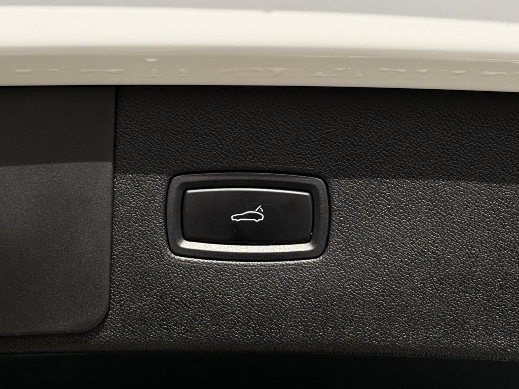 Porsche Cayenne 3.0 | sportdesign | pano | sportchrono | luchtvering | acc 