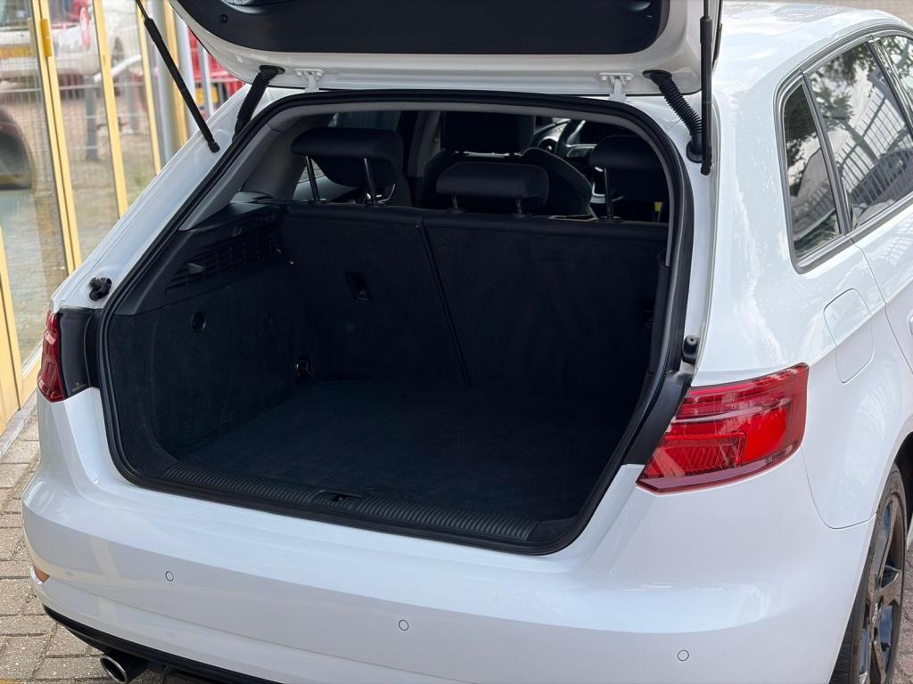 Audi A3 sportback 30 tfsi sp. l. ed.