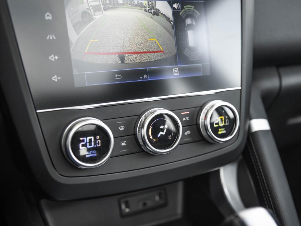 Renault Kadjar tce 140pk black edition automaat