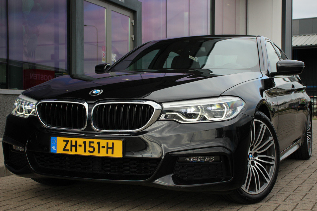BMW 5 Serie 520i high executive m-sport | orig. nl | dealeronderhouden