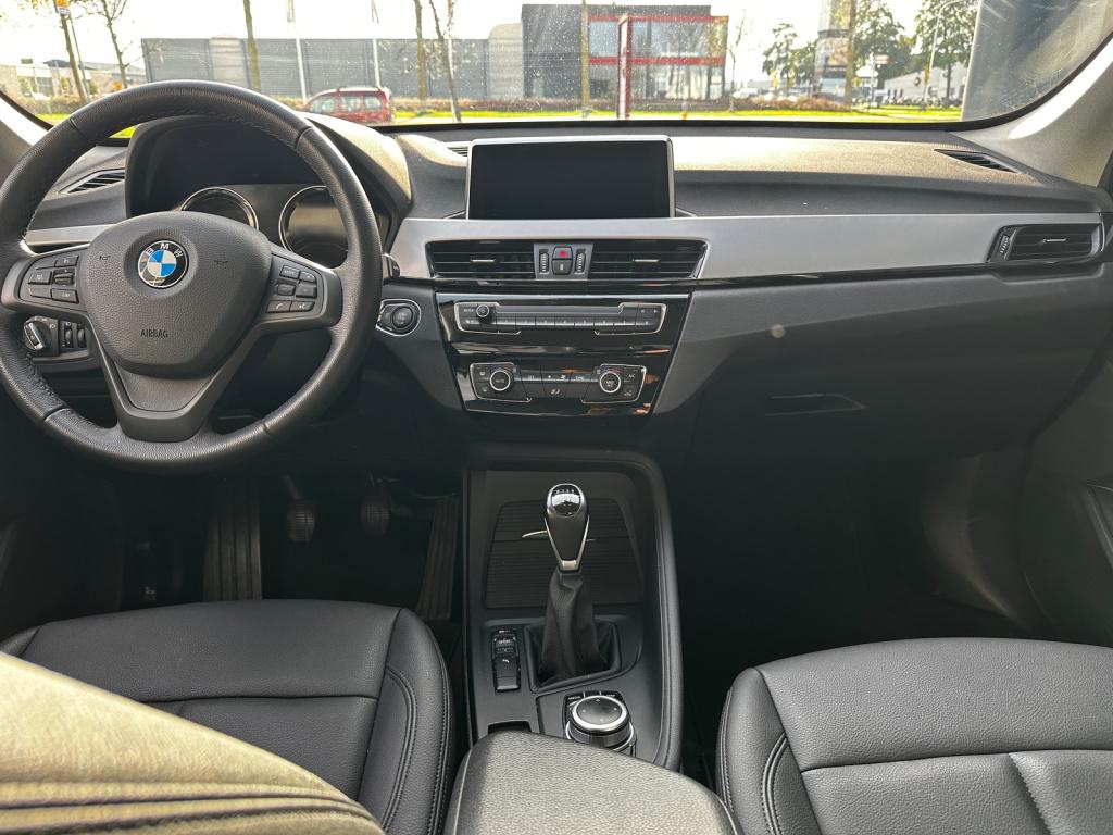 BMW X1 s drive 18i leder | navi | 17" lm