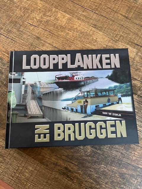 Vissers van de wal - Zeeland vorige eeuw -  Loopplanken en bruggen