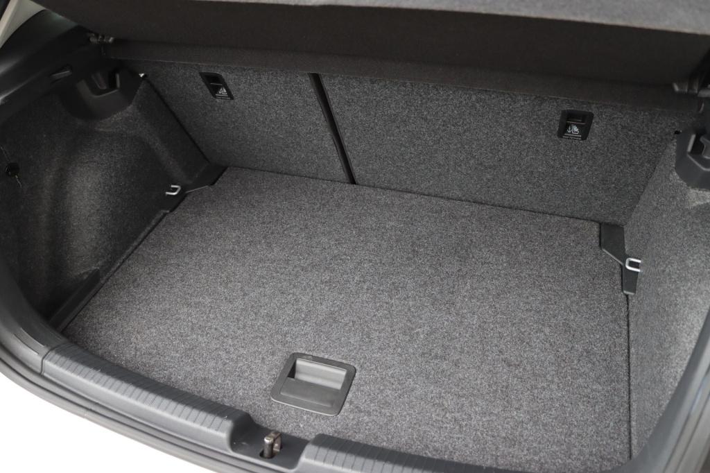 Volkswagen Polo 1.0 tsi highline r-line | stoelverwarming | adaptive