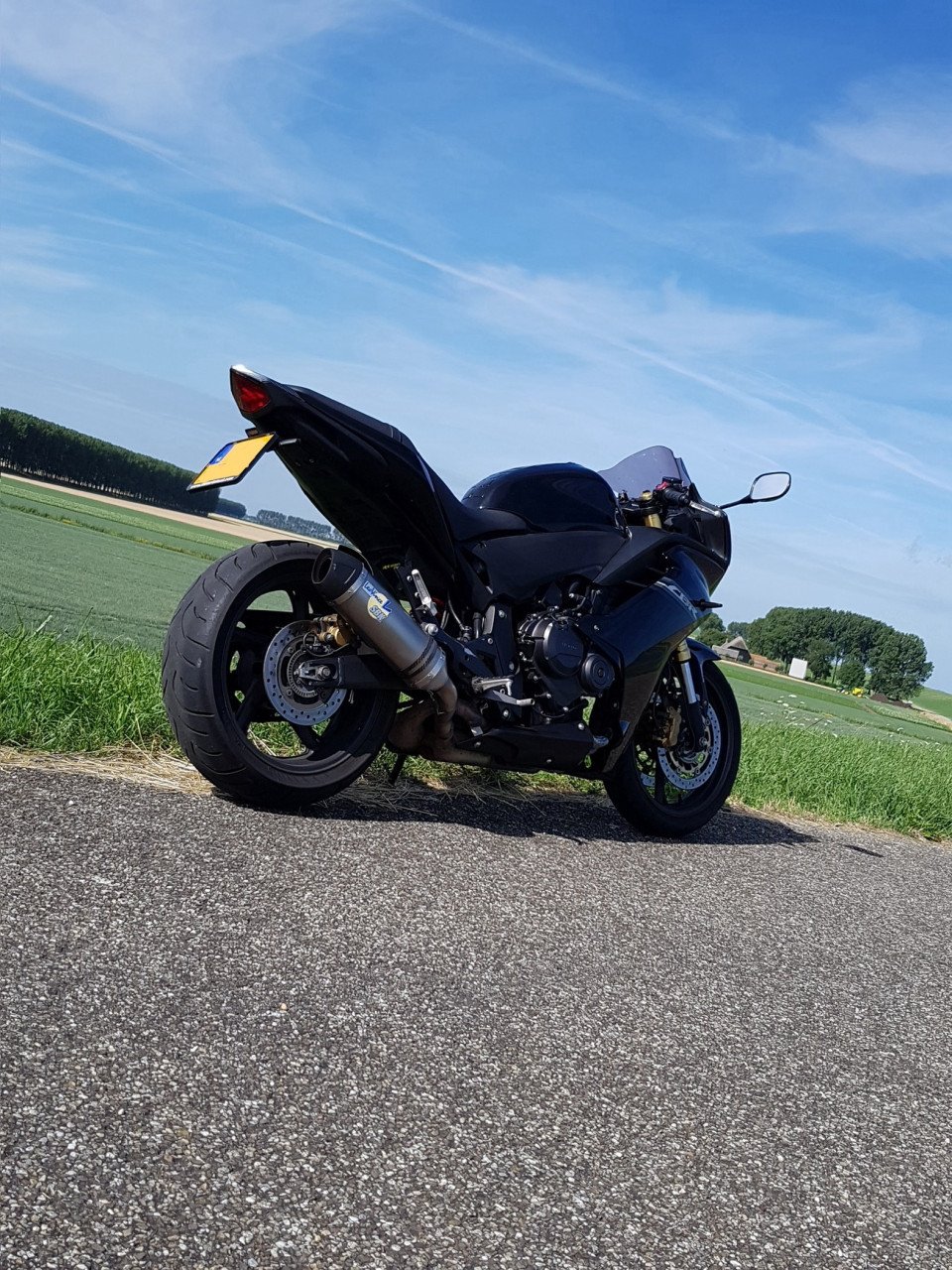 Honda CBR 600F 2011