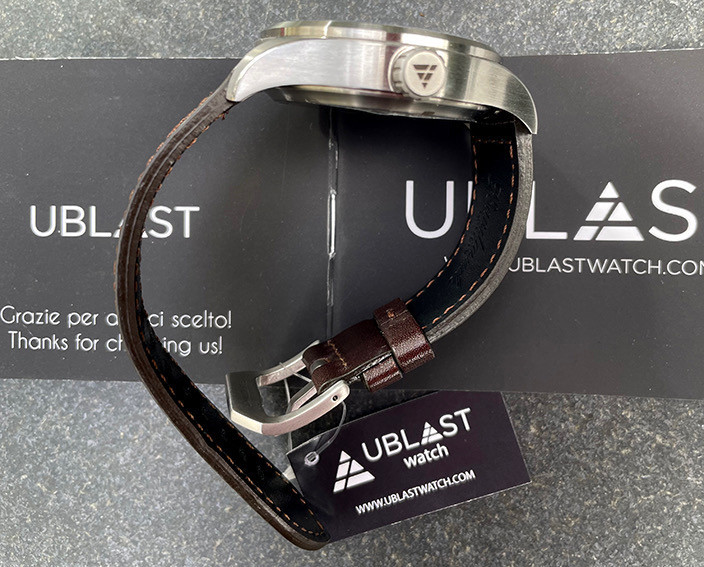 UBLAST traveler automatisch uurwerk. NIEUW
