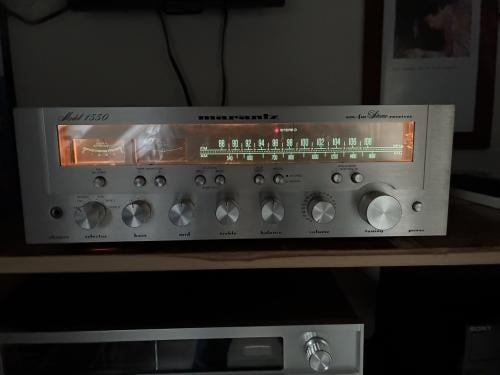 Marantz 1550.