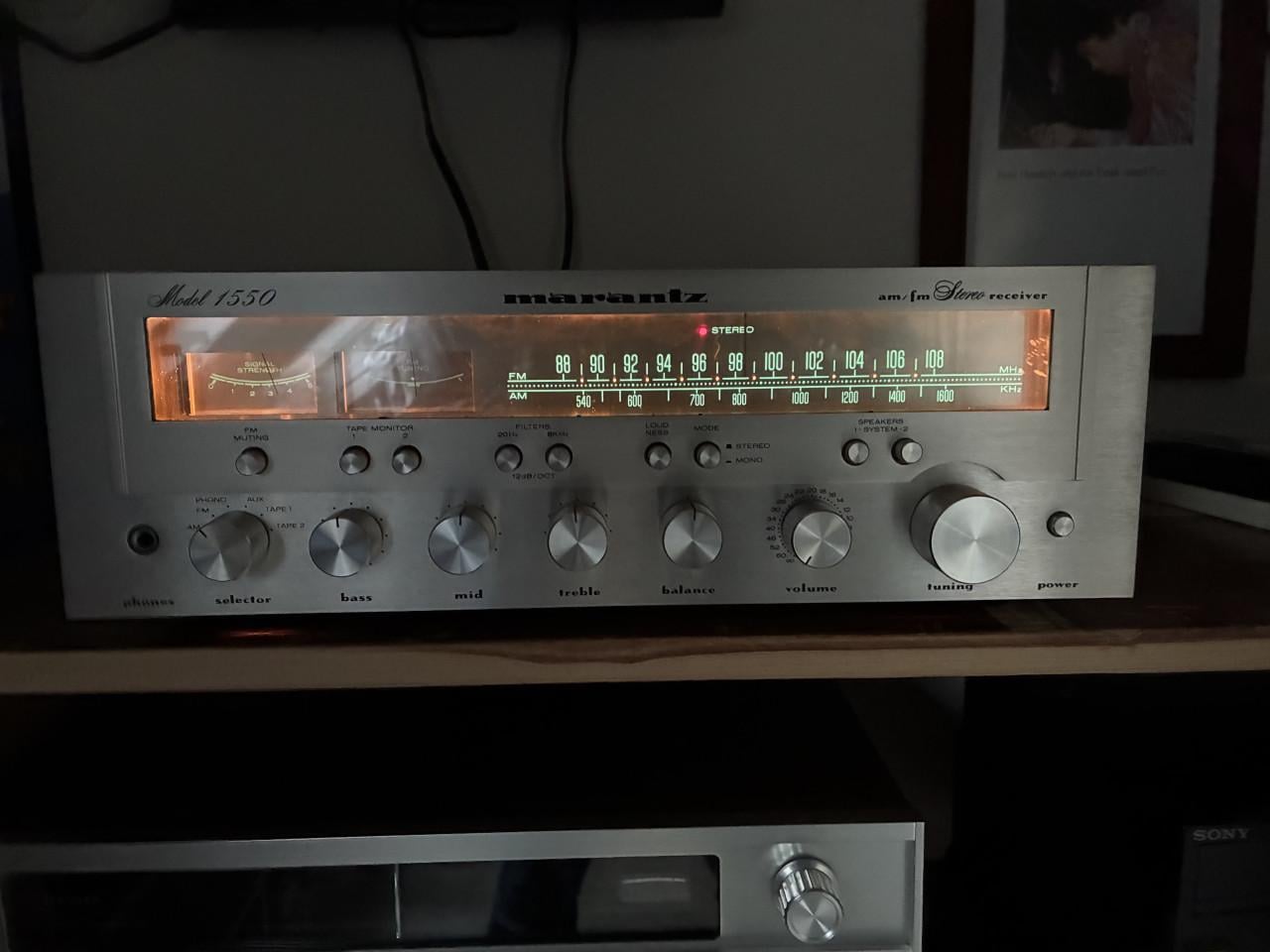 Marantz 1550.
