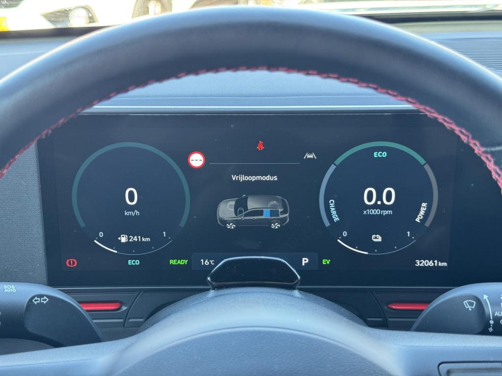Hyundai Kona 1.6 gdi hev n line trekhaak afneembaar, allseasons + nieuwstaa