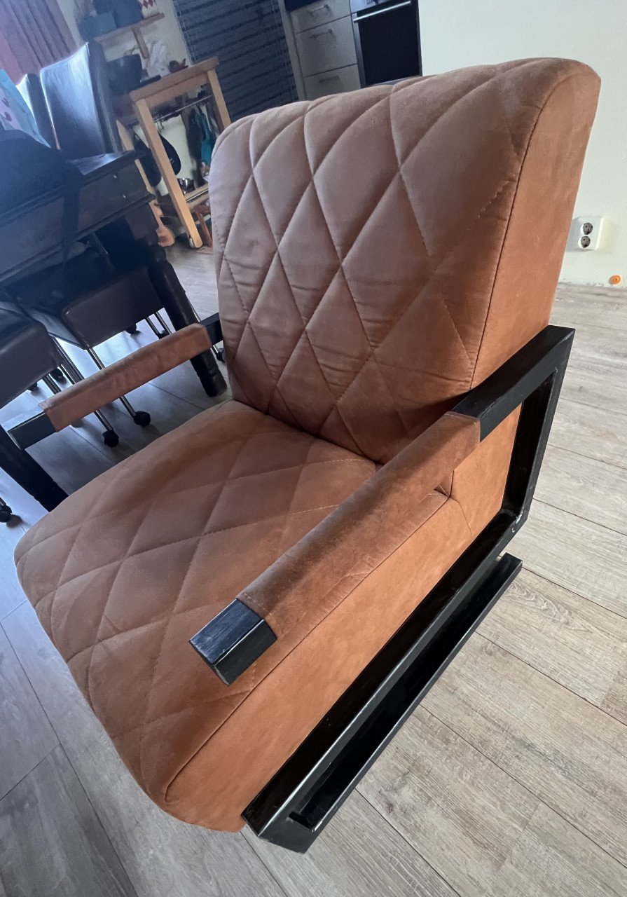 Stoere heerlijk zittende fauteuil