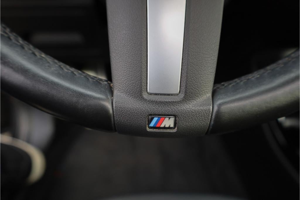 BMW X2 xdrive25e m sport pano i 18inch i hud