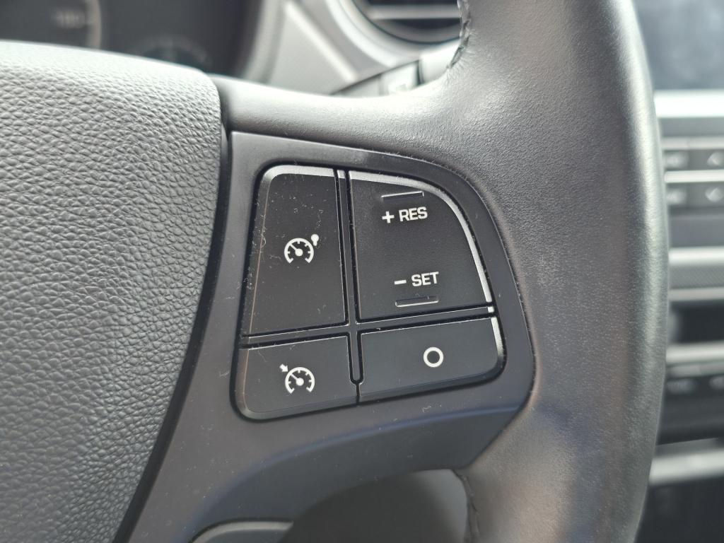 Hyundai I 10 1.0i premium stoel/stuur verwarming | airco | fietsendrager | 
