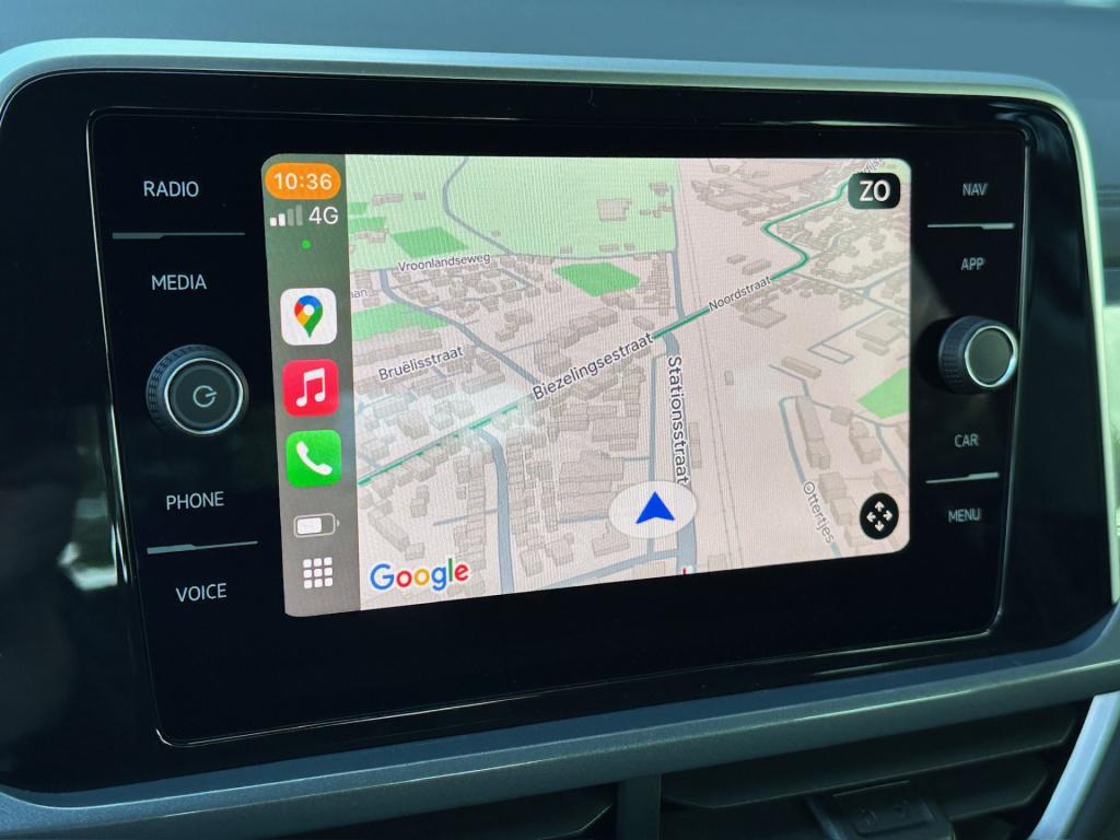Volkswagen T-roc 1.5 tsi 150pk dsg style carplay | camera | keyless | elek.