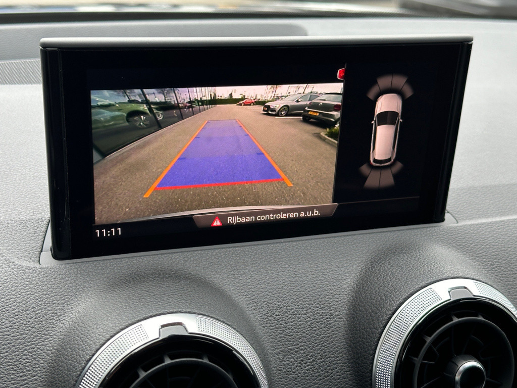 Audi Q2 35 tfsi 150pk s-tronic s-line | led | camera | carplay | elek. acht