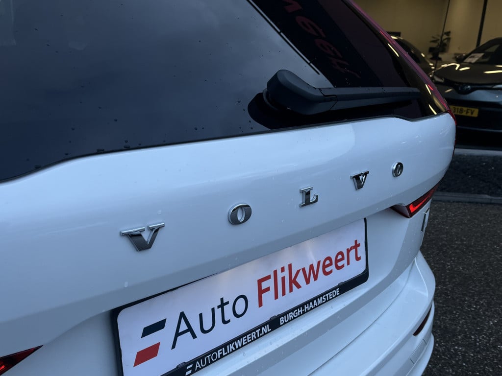 Volvo XC60 2.0 t8 awd polestar engineered | bowers&wilkins | pano | 22 inch