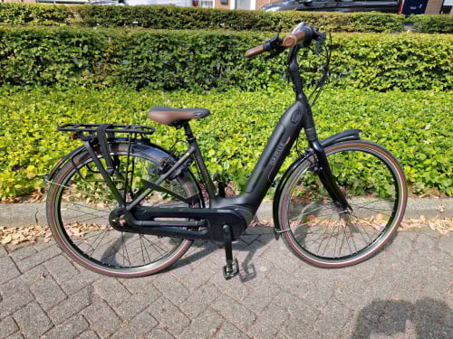 Zo goed als nieuwe Gazelle Grenoble met Bosch middenmotor en 500WH accu