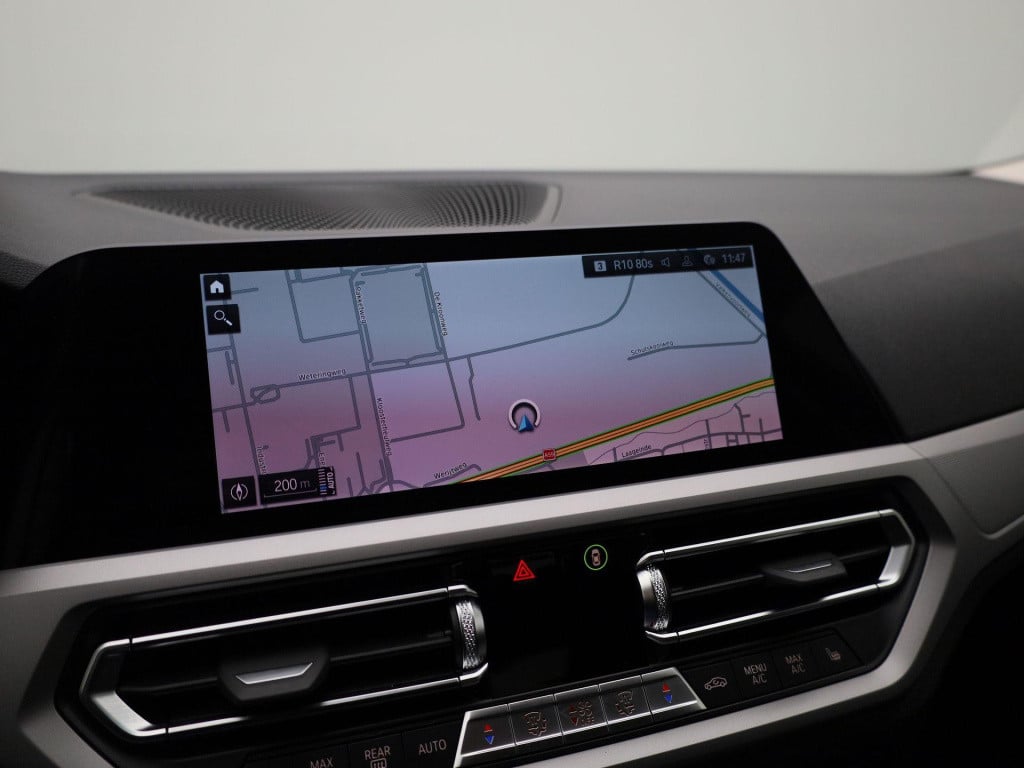 BMW 3-serie 320e high executive | automaat | navigatie | leder | elektrisch