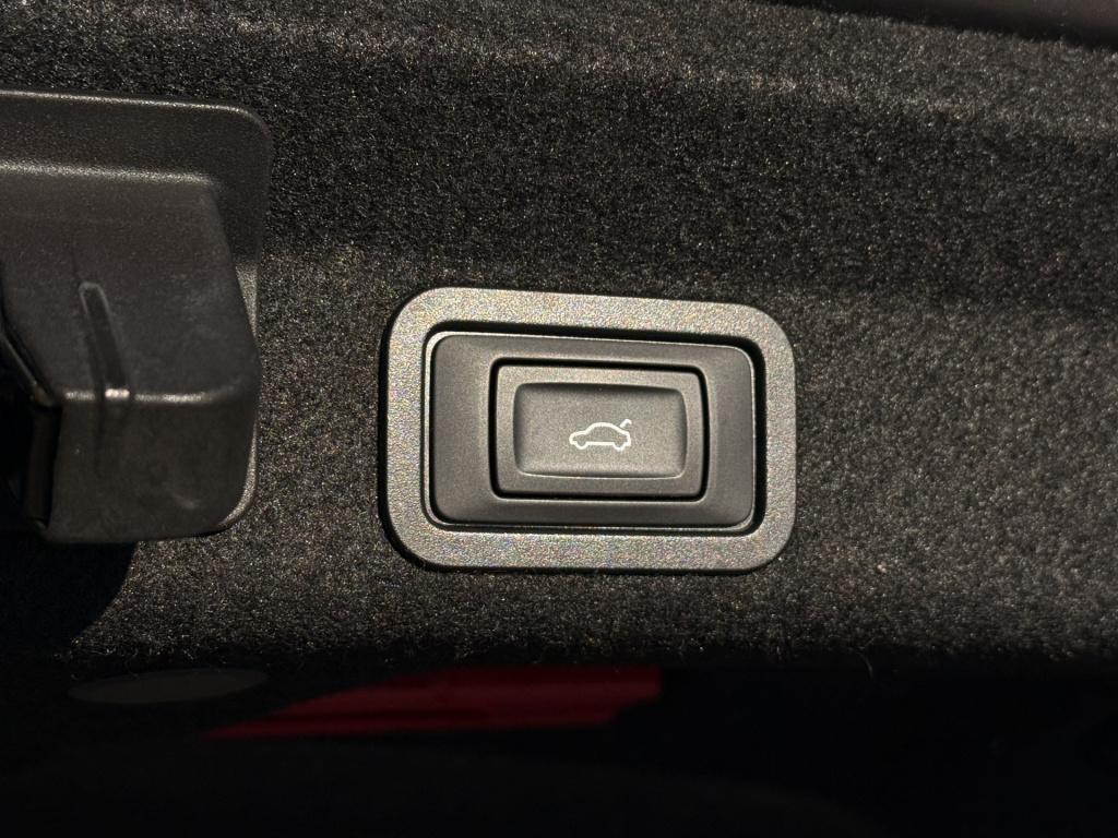 Audi A6 limousine 40 tdi | matrix | acc | stoelverwarming | leder | memory 