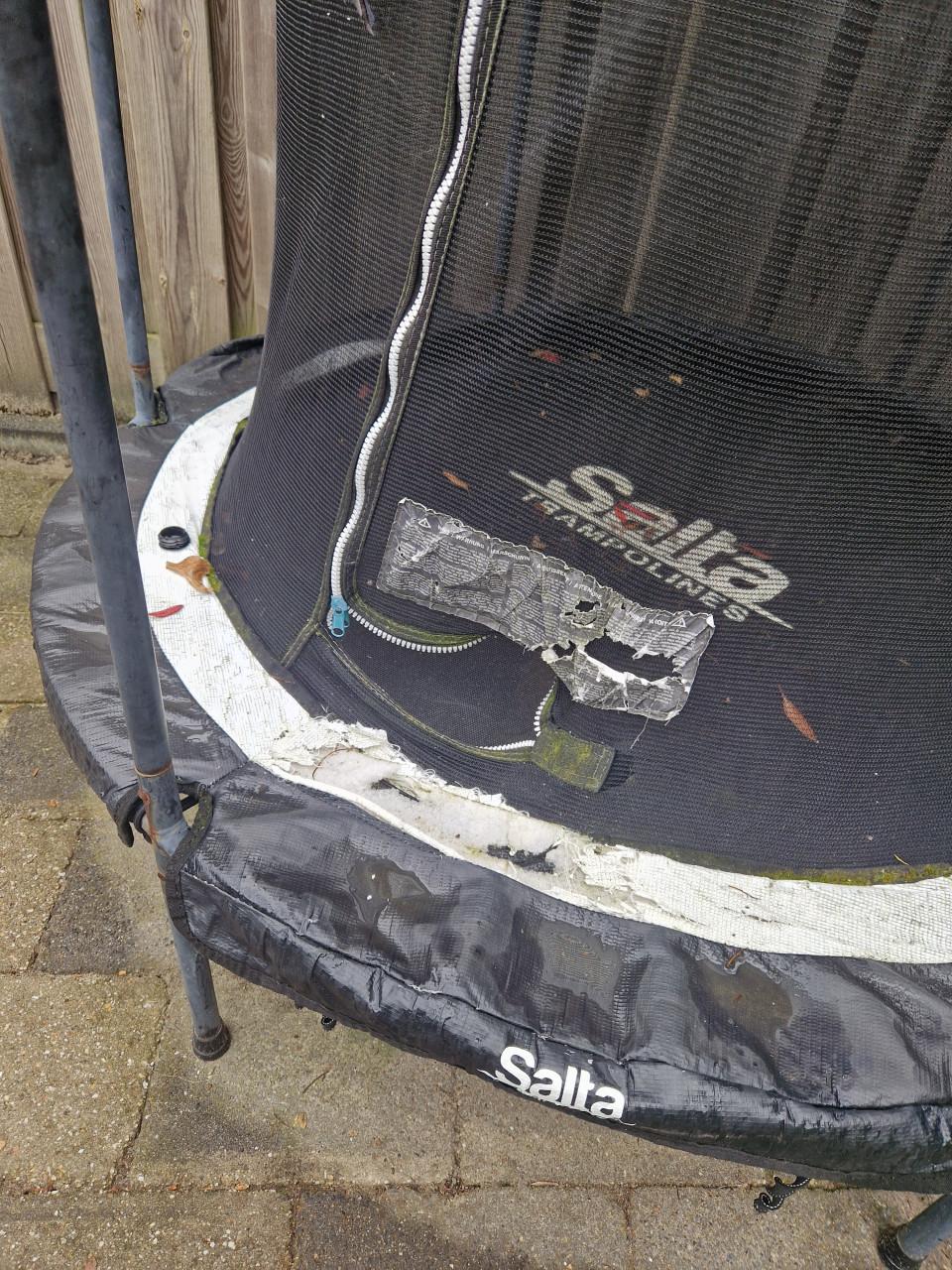 Trampoline