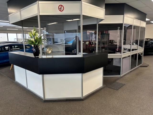 Verkoopkantoor/balie showroom beurs demontabel