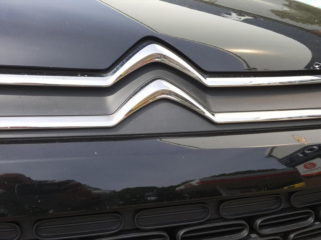 Citroen C3 1.2 puretech 83pk s&s c-series trekhaak | navigatie | cruise & c