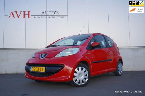 Peugeot 107 1.0-12v xs