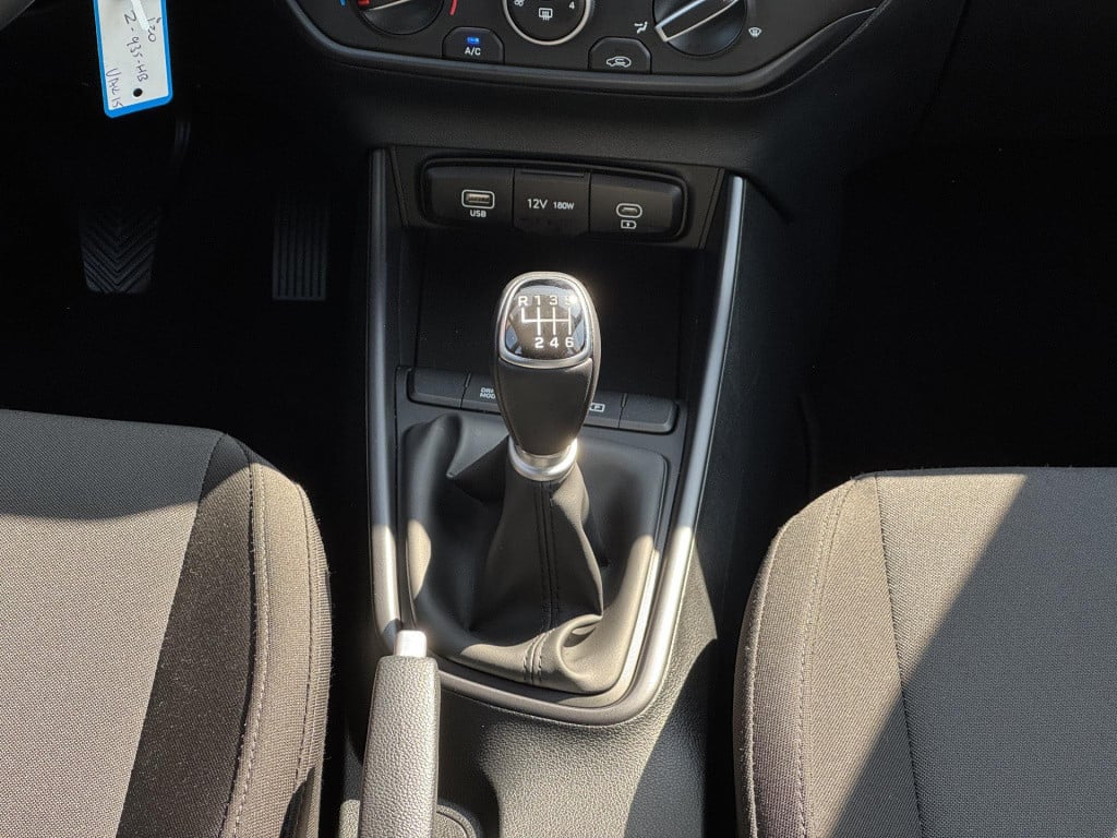 Hyundai I 20 1.0 t-gdi comfort smart nieuw model! | navigatie full-map | ca
