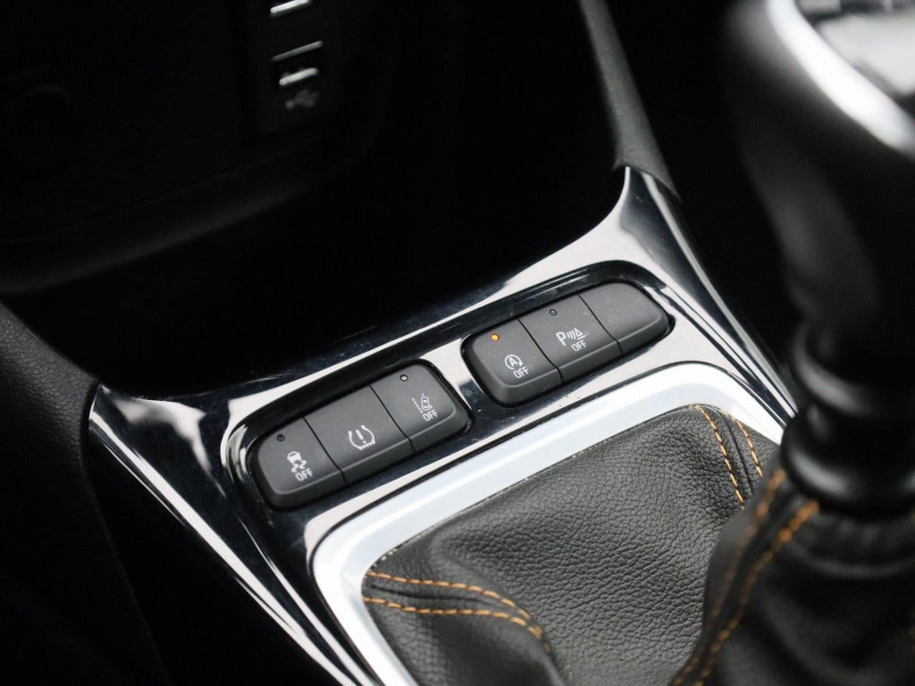 Opel Crossland X 1.2 turbo innovation | navigatie | apple carplay / android