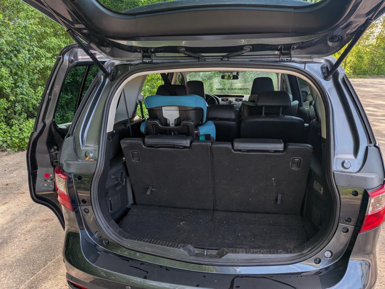 Mazda 5 2.0 7 persoons