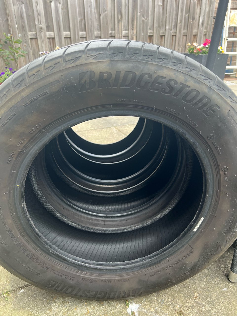 4 zomer banden 205-60-16r