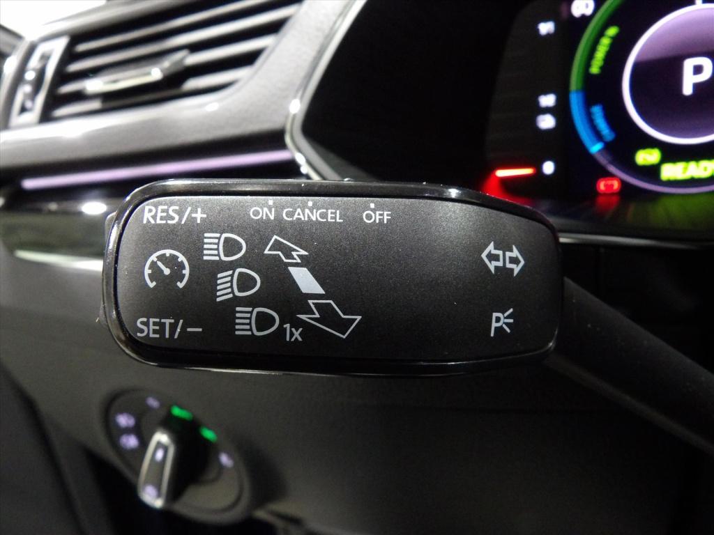 Skoda Superb combi 1.4 tsi phev 217pk dsg l&k