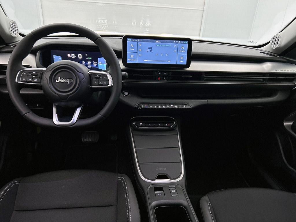 Jeep Avenger altitude 54 kwh | camera | highway assist | sensoren voor/acht