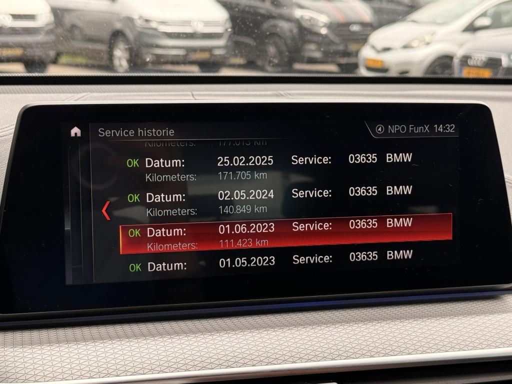 BMW 6 Serie gran turismo 640i high executive m-sport | harman / kardon | 36