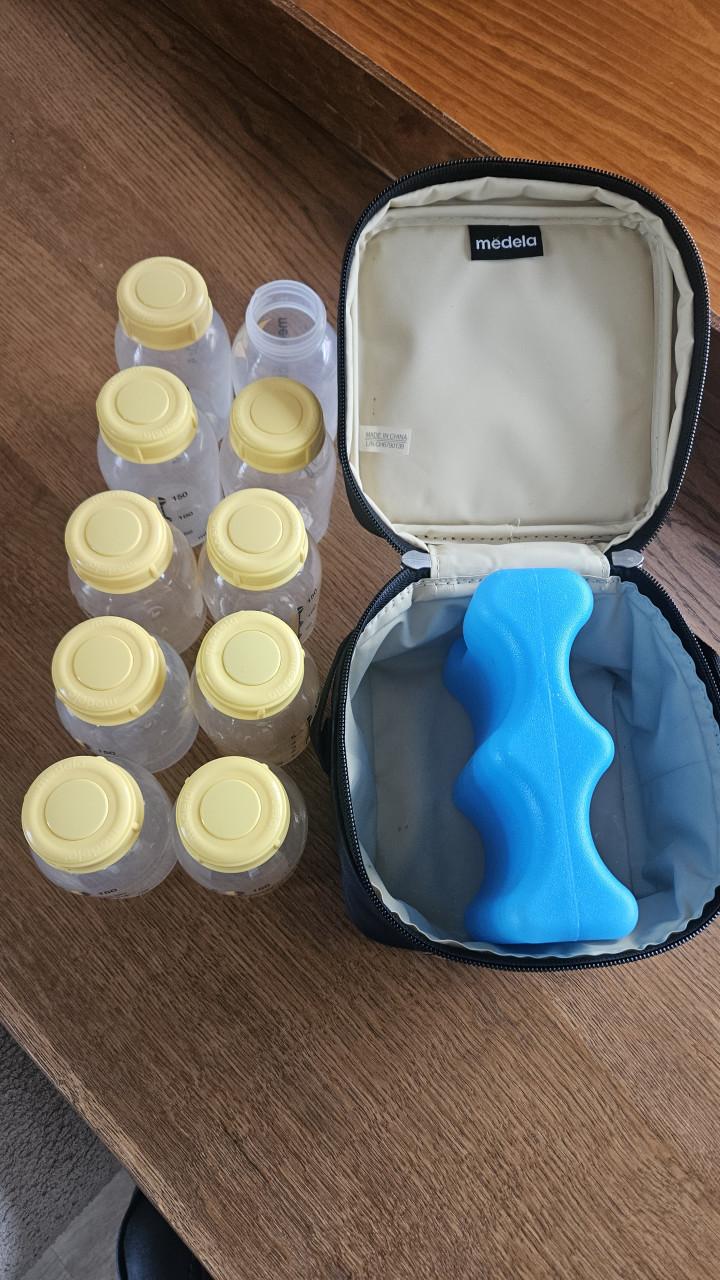 Medela koeltas inclusief 10 flesjes