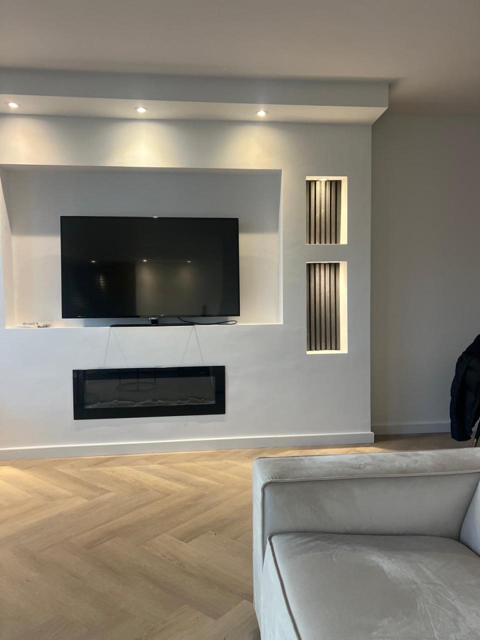 Schildersbedrijf voor binnen- en buitenwerk Tel: 06-33 39 31 45