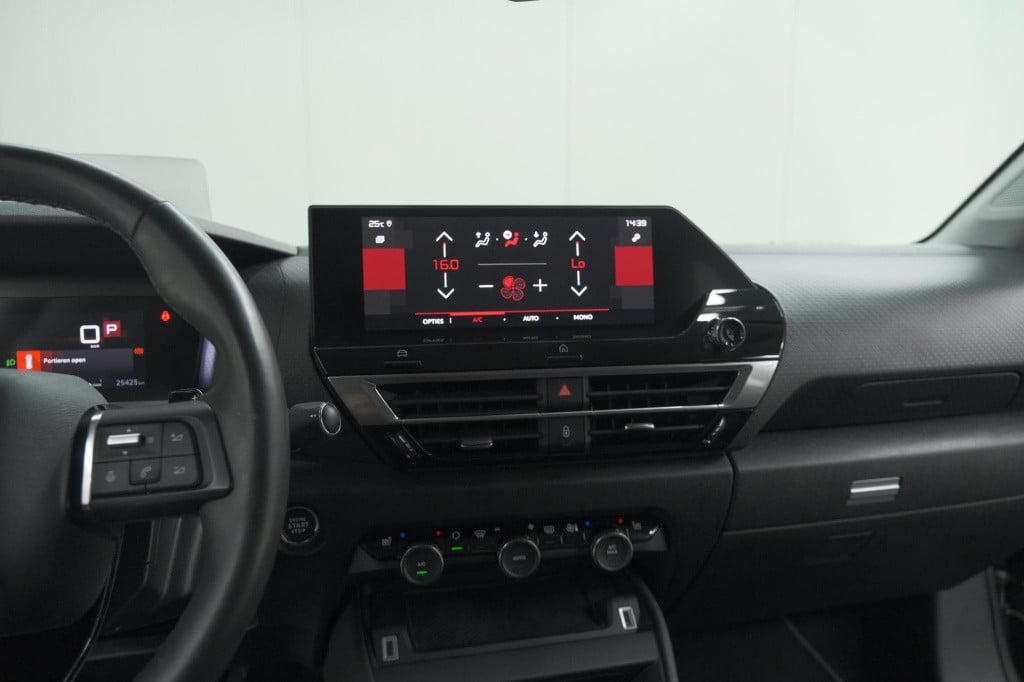 Citroen C4 puretech 130 eat8 shine | camera | dodehoekdetectie | head-up di