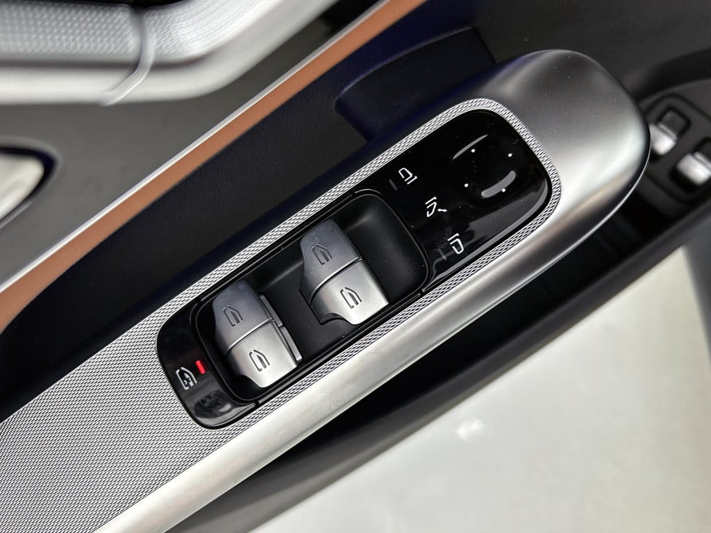 Mercedes-Benz Glc 300e 4matic sport edition | trekhaak | nightpakket | amg 