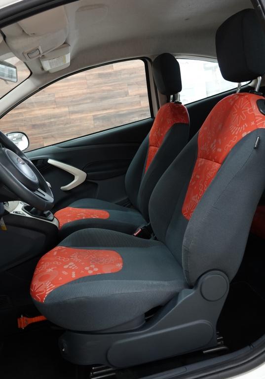 Ford KA 1.2 comfort | airco | 14 " |
