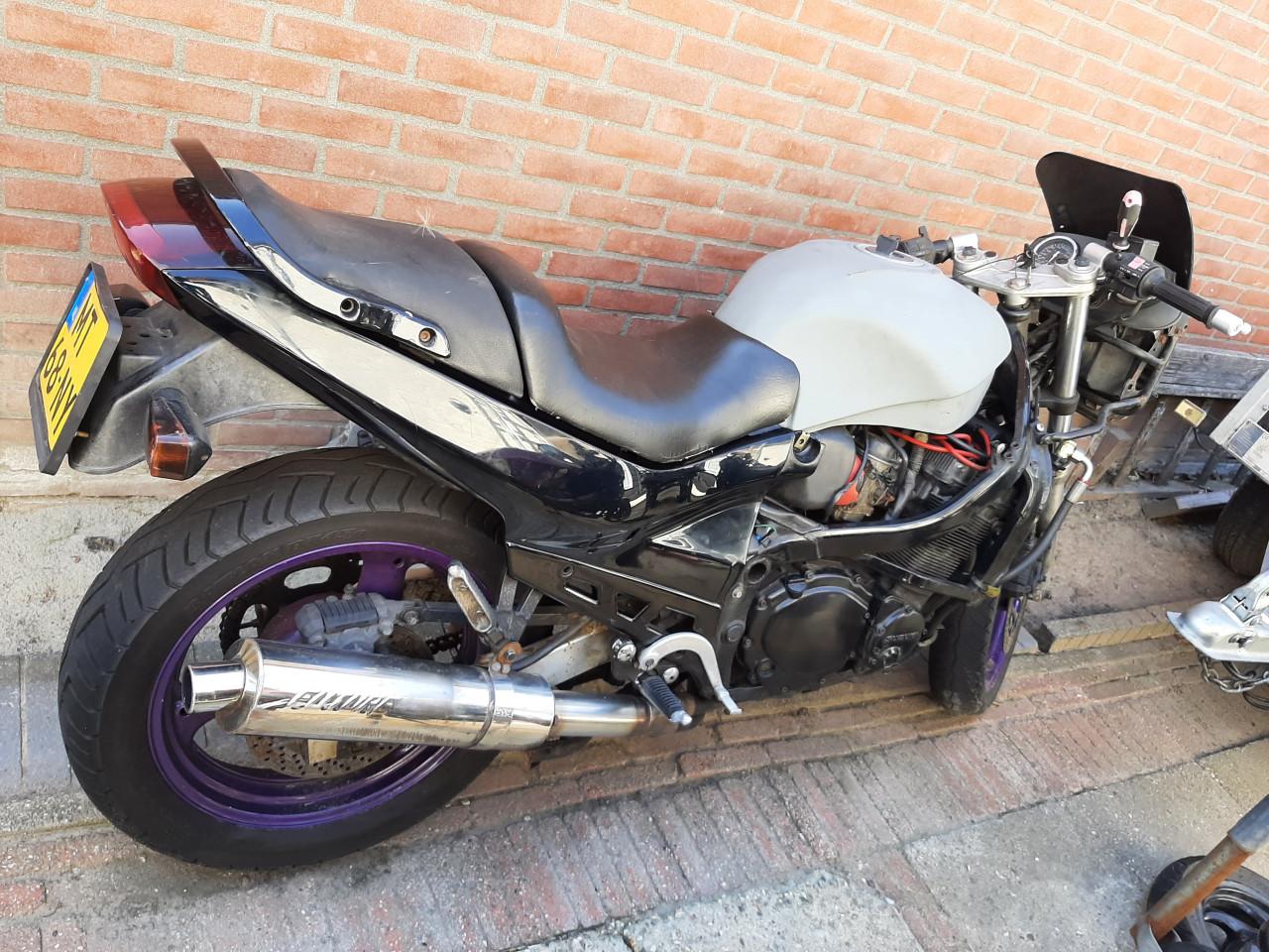 Suzuki GSX600F opknapper