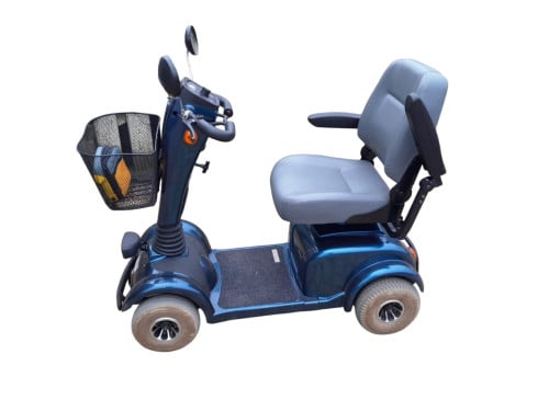 Scootmobiel Sterling Swift 4