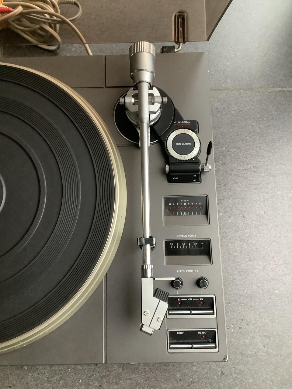 Philips super electronic Draaitafel 877 direct control.