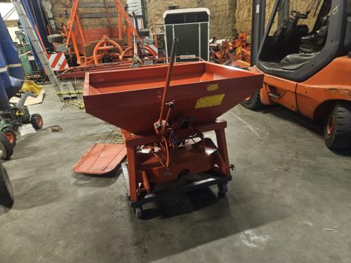 Niemeyer kunstmeststrooier