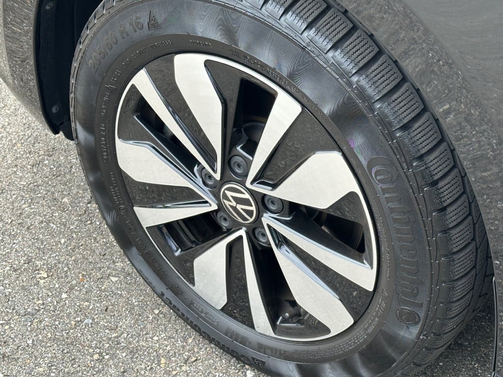 Volkswagen Touran 1.5 tsi comfortline 7-persoons | keyless | navi | camera 