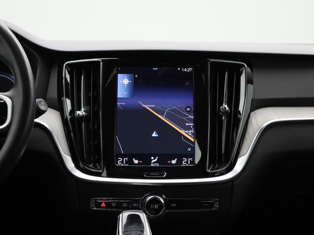 Volvo V60 2.0 t6 recharge awd inscription | automaat | apple carplay / andr