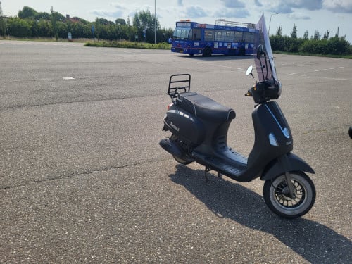 Te koop berini snorscooter igs