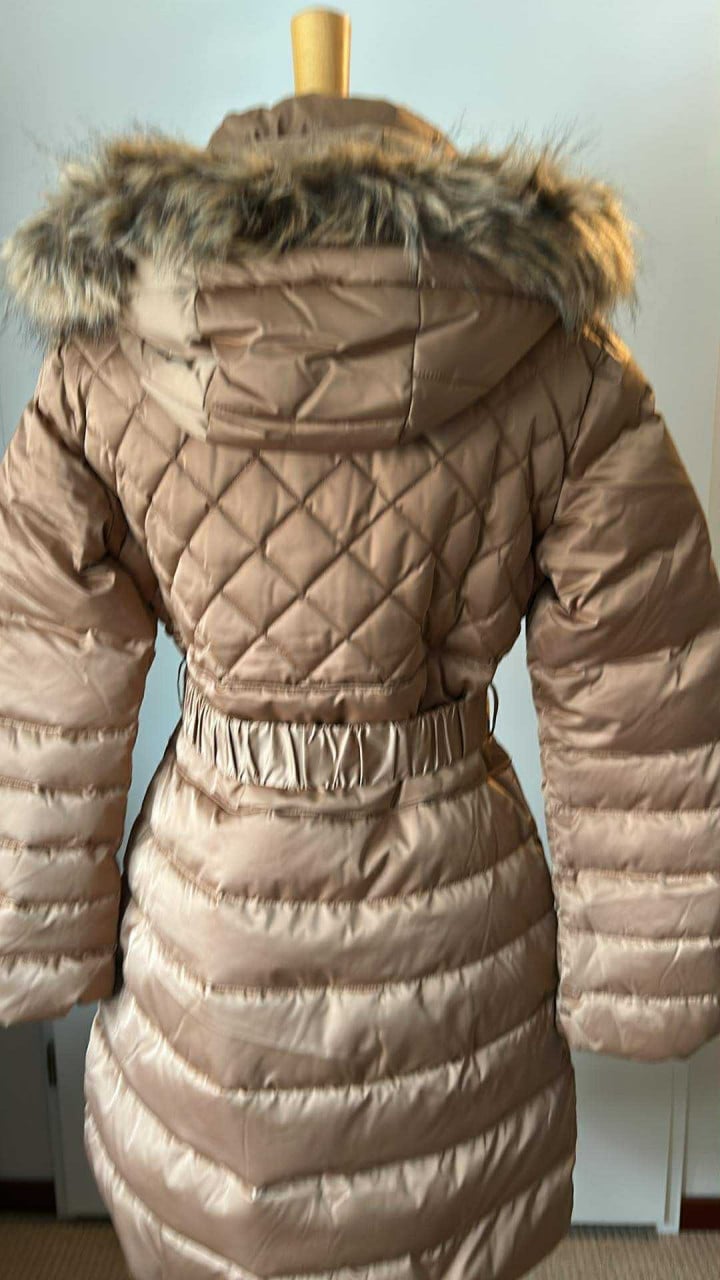 Exclusieve GUESS dames winterjas –Lolie Down Jacket, Nieuw